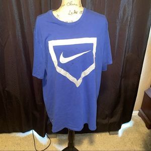 Nike T-Shirt